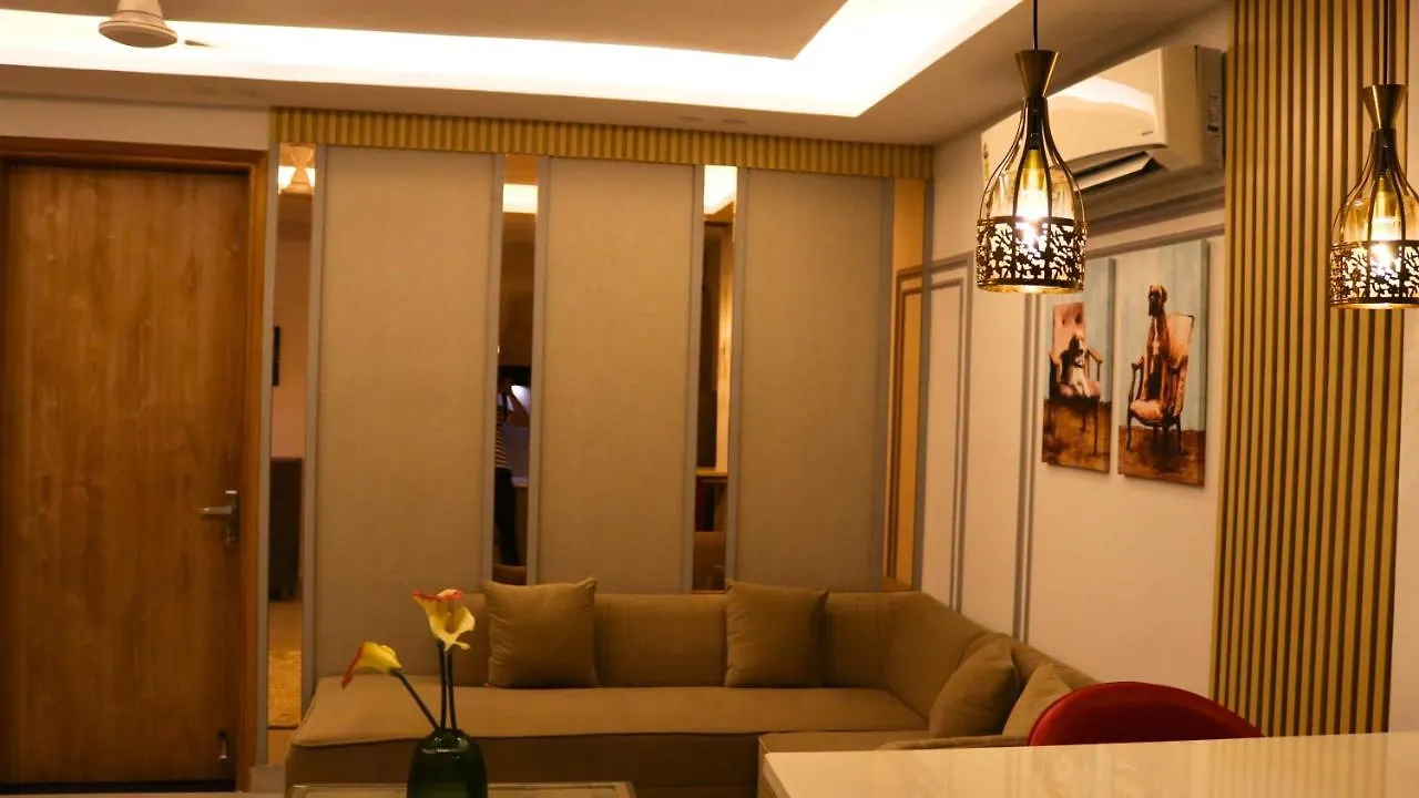Fuji Ryokan Corporate Stays غورغاون 3*,  الهند